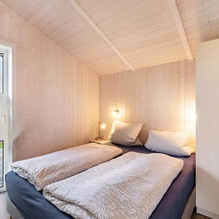 Skipper-lodge Ost Feriehus *