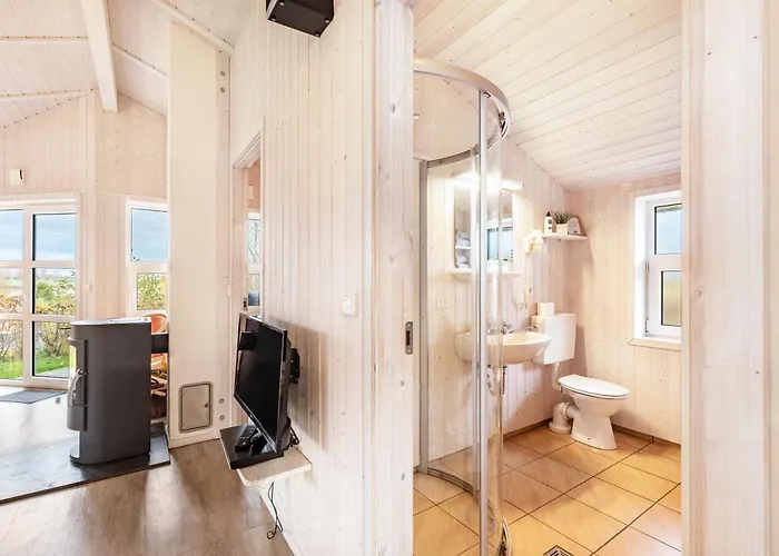 Skipper-lodge Ost Nyaraló