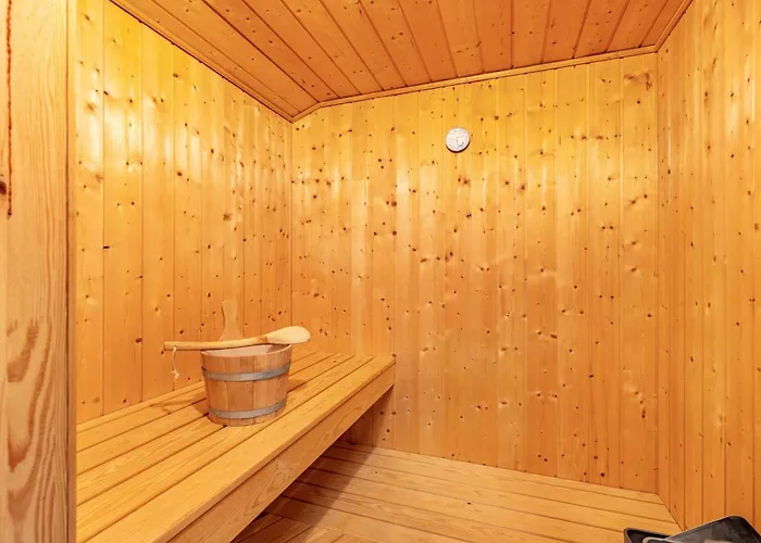 Skipper-lodge Ost Nyaraló
